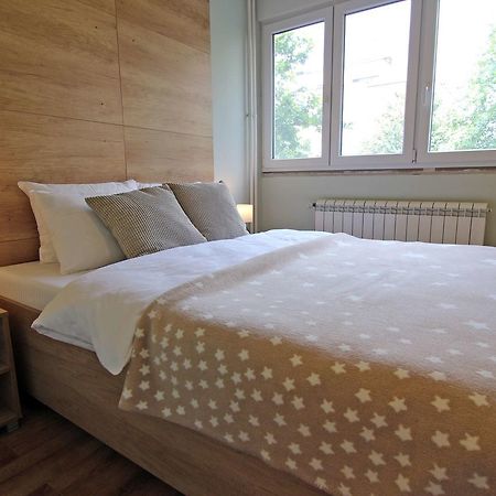 Apartmani 27 ベオグラード エクステリア 写真