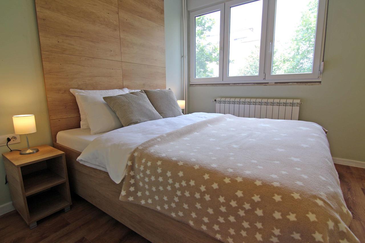 Apartmani 27 ベオグラード エクステリア 写真